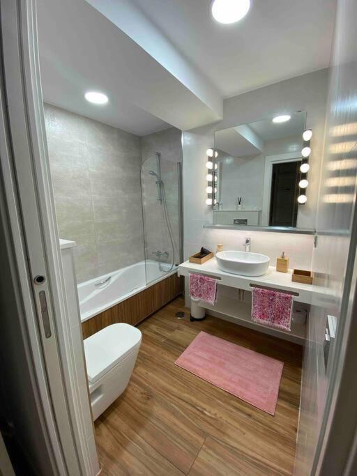 Apartamento A 100Metros De La Playa De San Lorenzo Gijón Exterior foto