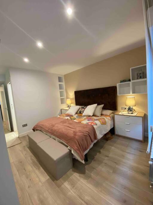 Apartamento A 100Metros De La Playa De San Lorenzo Gijón Exterior foto