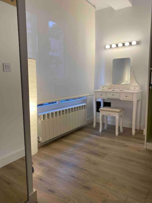 Apartamento A 100Metros De La Playa De San Lorenzo Gijón Exterior foto